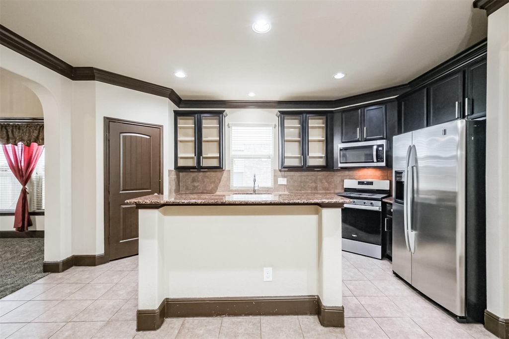 2606 Maverick Park Lane - Photo 13
