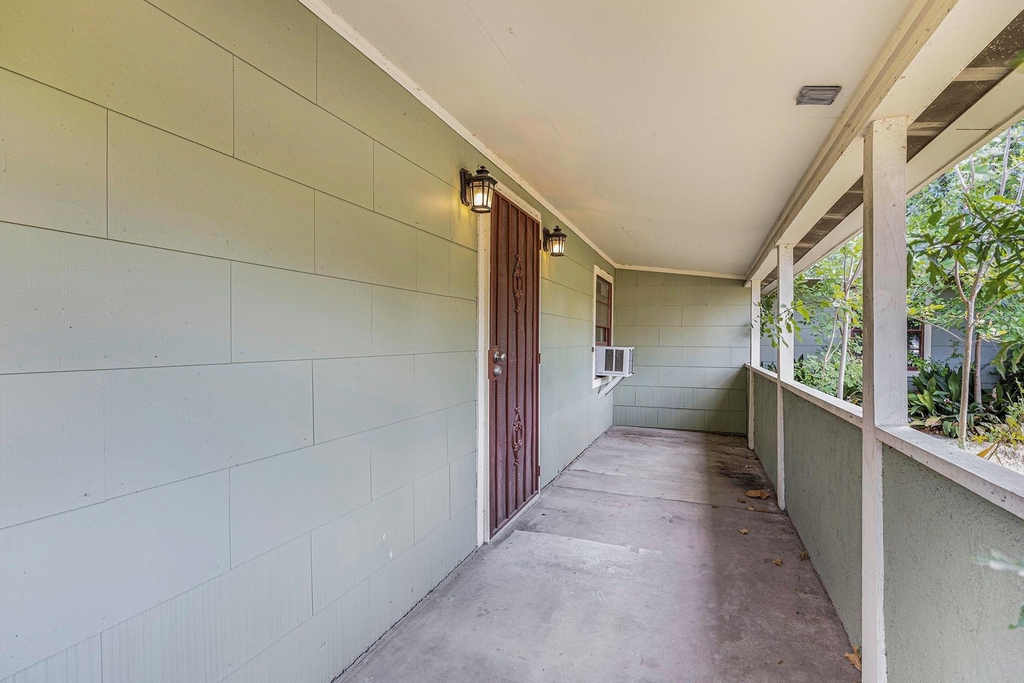 2902 Helberg Road - Photo 6