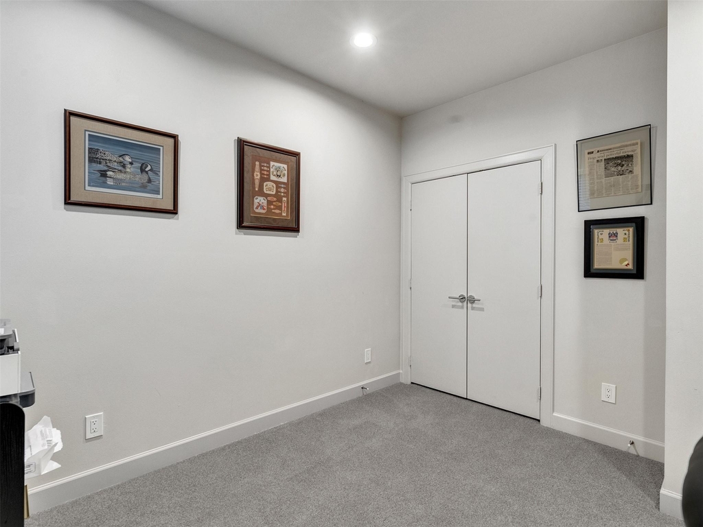 5702 Rucio Lane - Photo 23