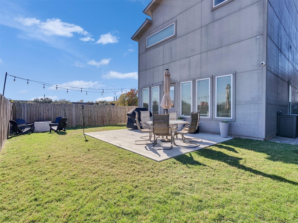5702 Rucio Lane - Photo 26