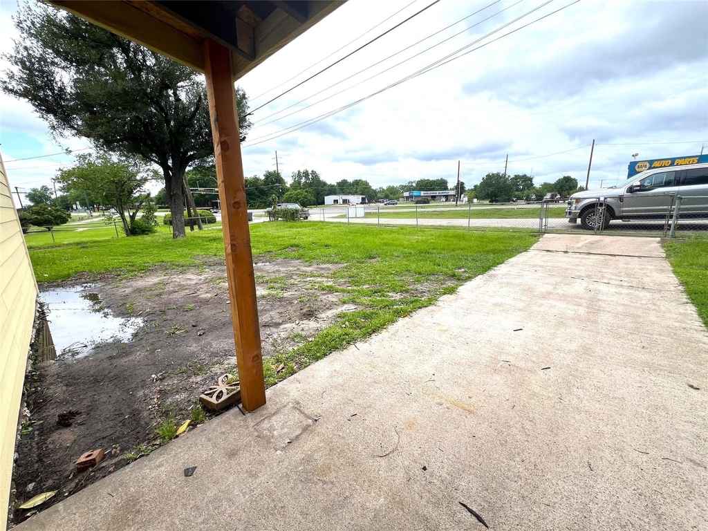 377 State Highway 75 N - Photo 2