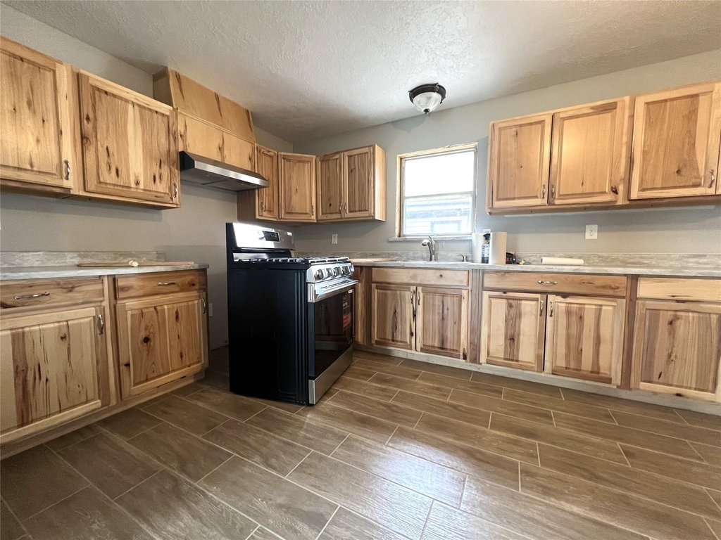 377 State Highway 75 N - Photo 4