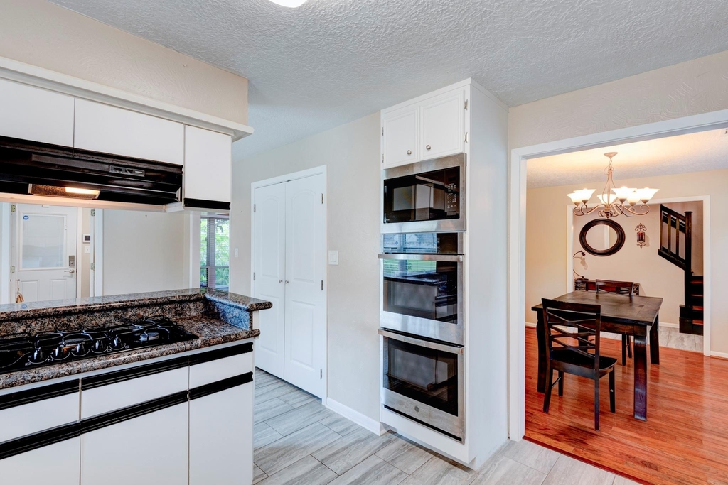 5503 Glenmere Lane - Photo 12