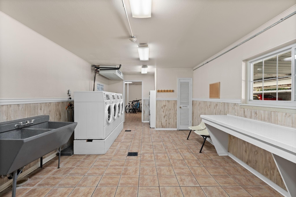 2601 Bellefontaine Street - Photo 20