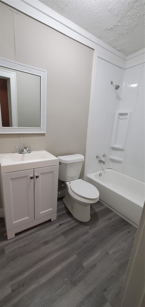 3205 Illinois St - Photo 9