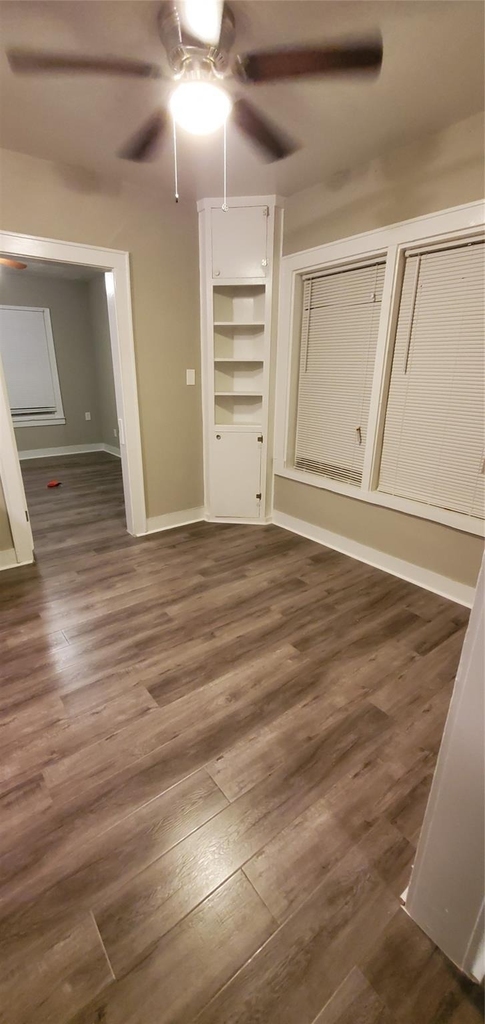 3205 Illinois St - Photo 2