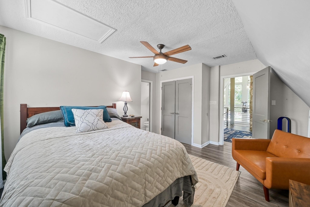 446 Fantasy Lane - Photo 18