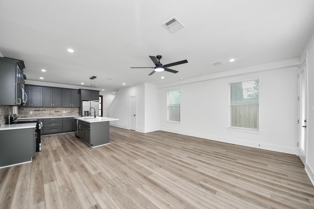 7907 Dandy Street - Photo 13