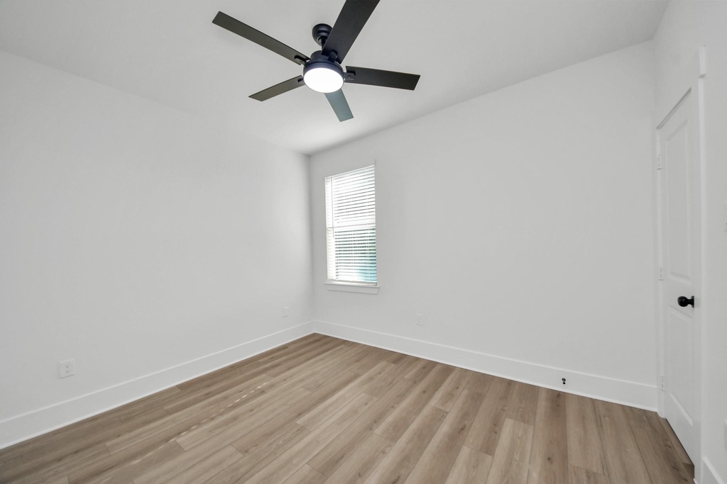7907 Dandy Street - Photo 28