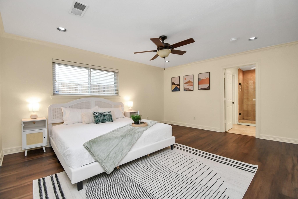 9606 Beverlyhill Street - Photo 22