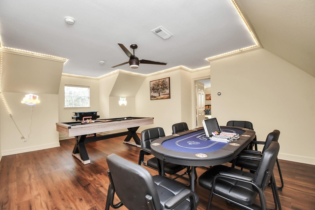9606 Beverlyhill Street - Photo 40