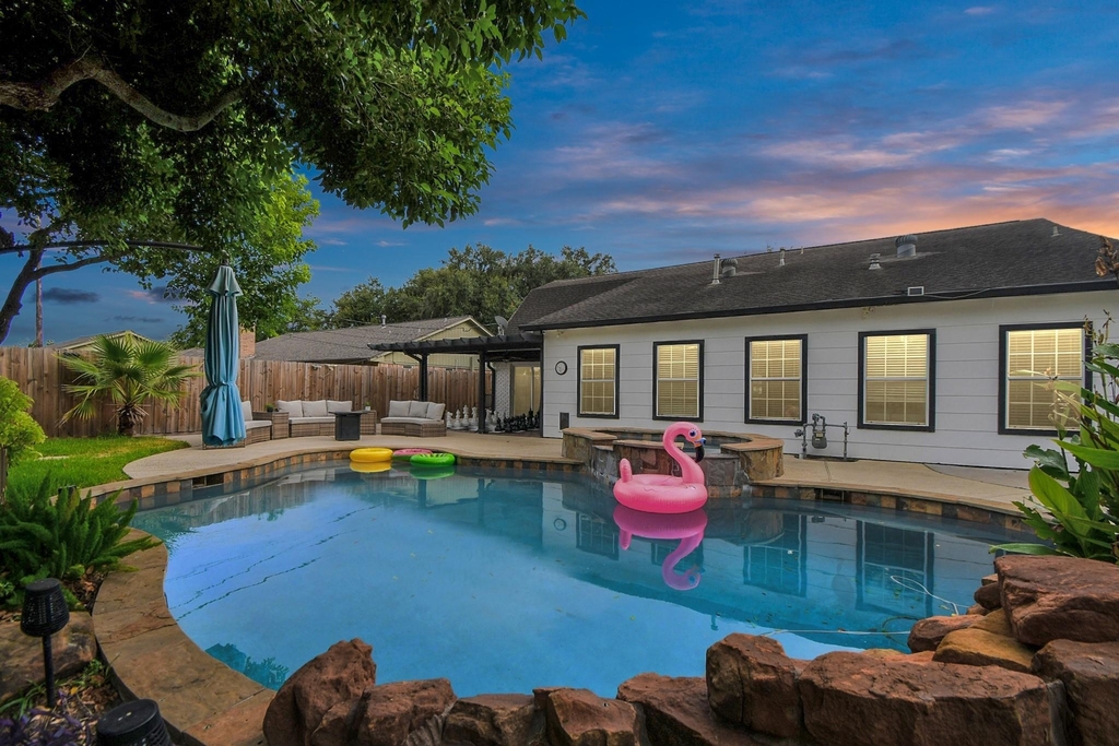 9606 Beverlyhill Street - Photo 3