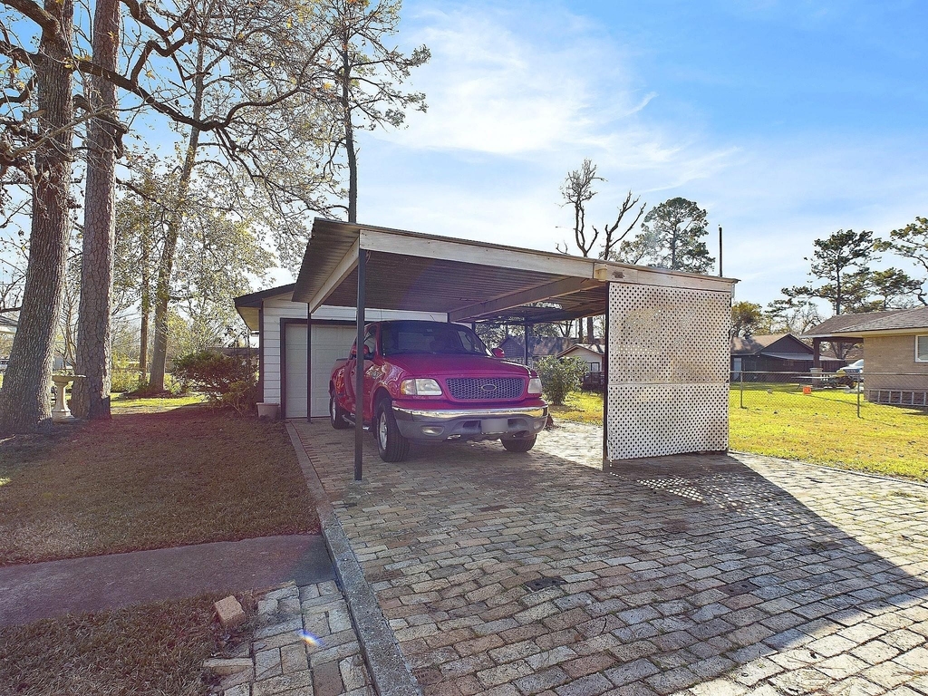 2814 Balmorhea Avenue - Photo 4
