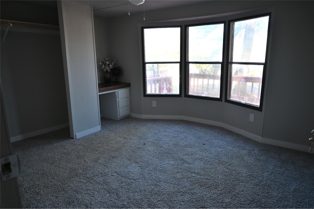 13721 Brigadier Drive - Photo 3