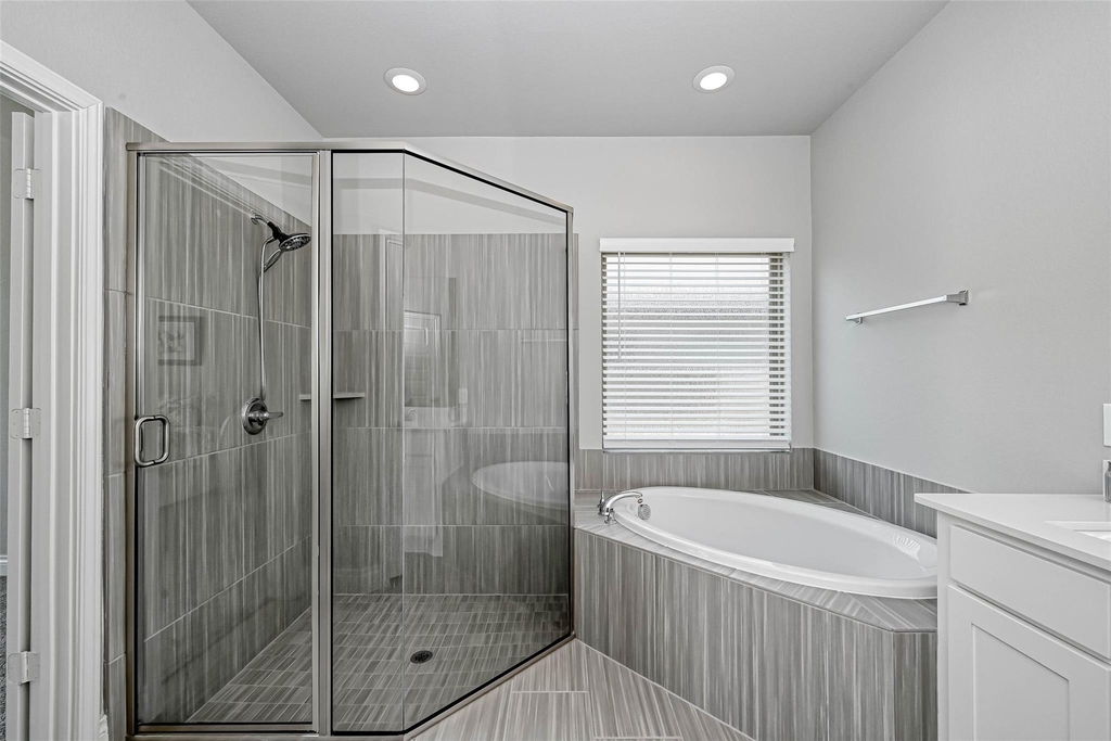 6935 Goldstrum Way - Photo 22