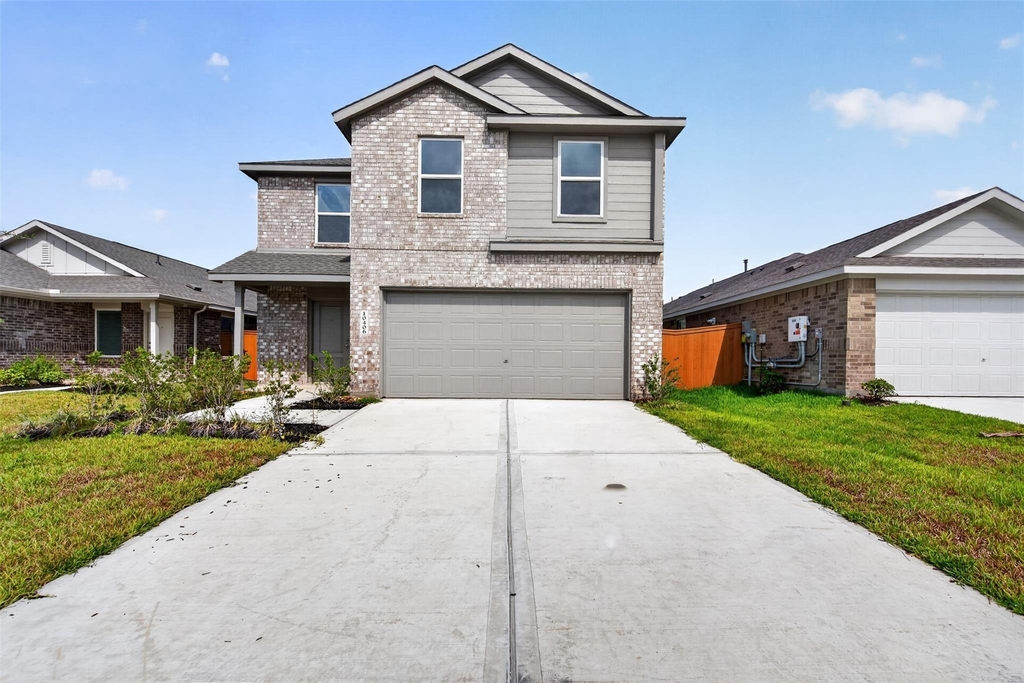 10406 Rocky Trail - Photo 0