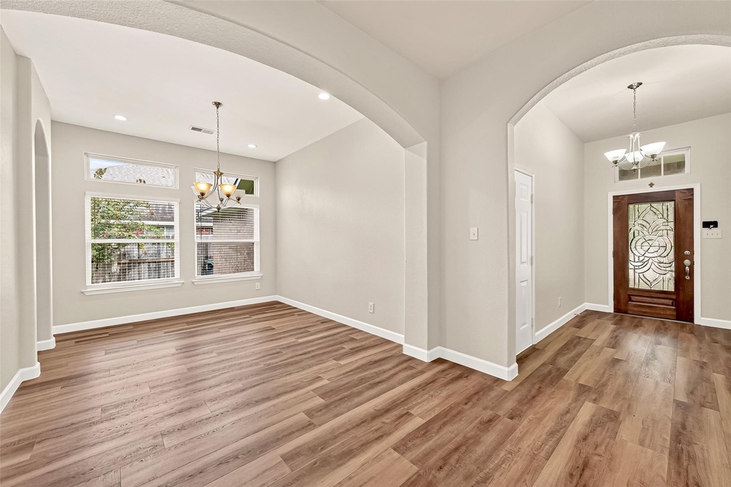 21018 Ripford Court - Photo 8