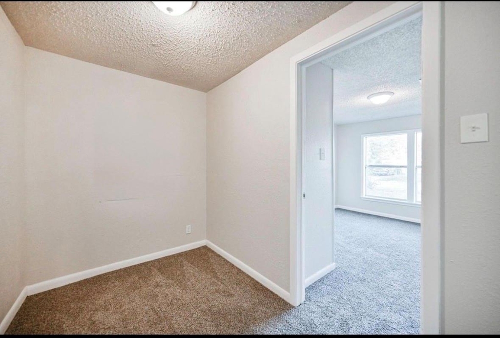 9306 Chesterfield Drive - Photo 20