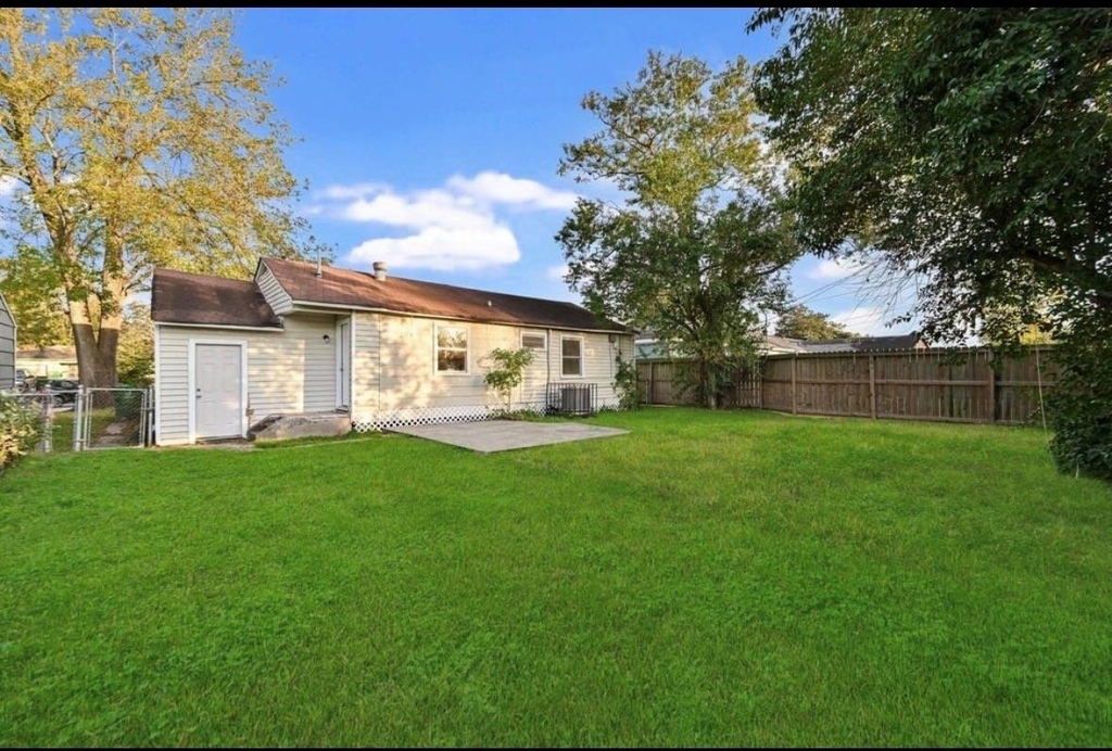 9306 Chesterfield Drive - Photo 27