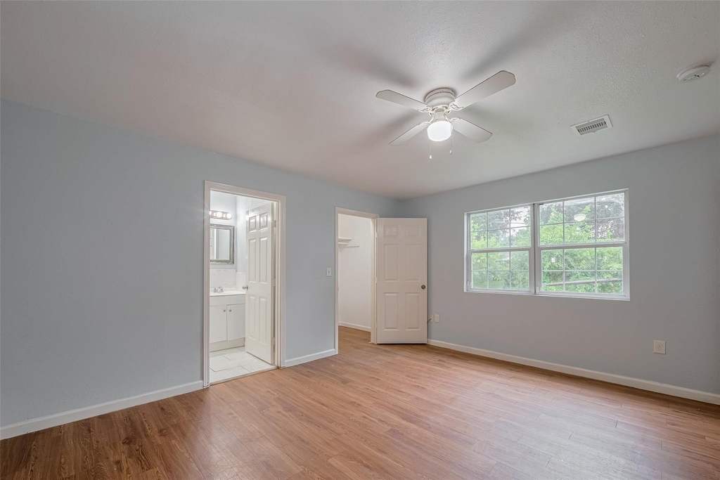 4906 Larkspur Street - Photo 9