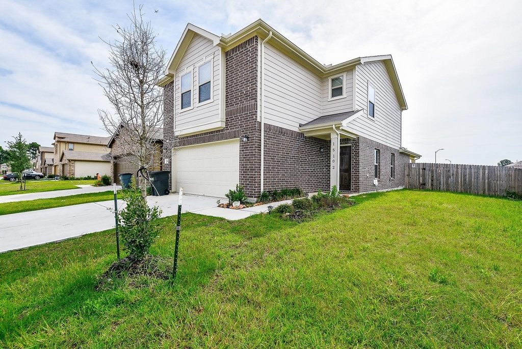 15102 Darbydale Drive - Photo 1