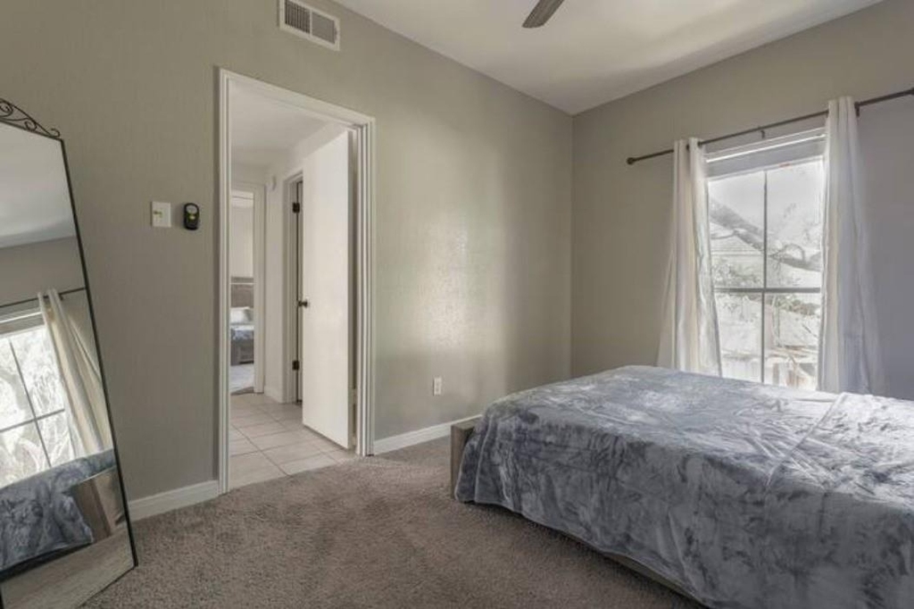 2100 Tanglewilde Street - Photo 18