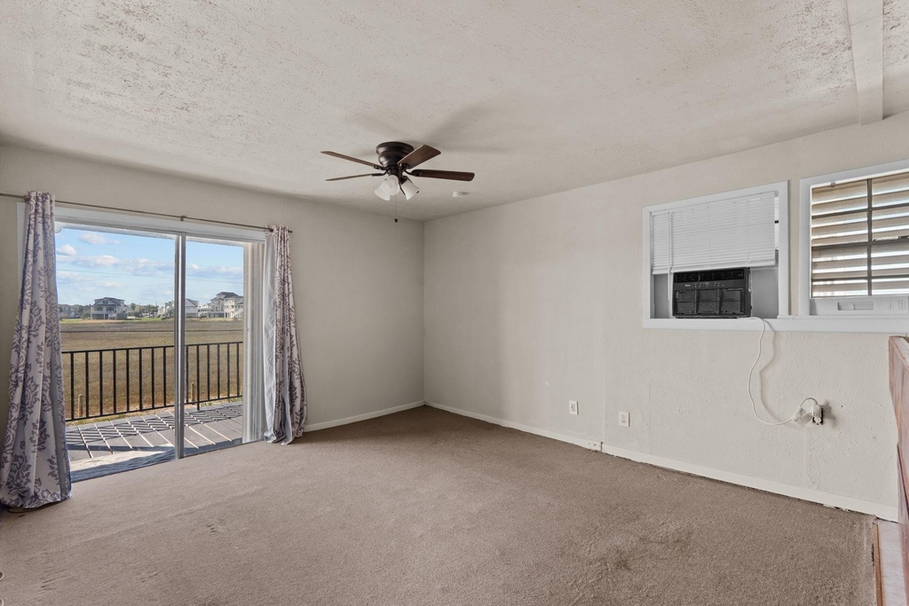 810 93rd Street - Photo 3