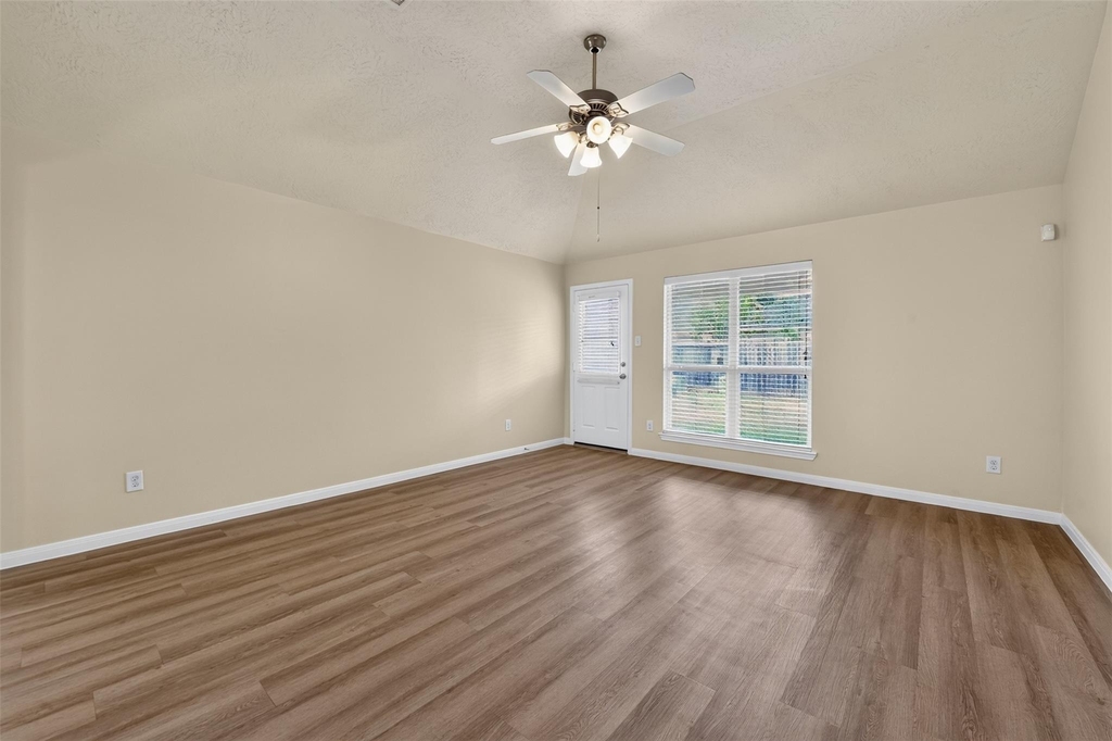 11714 Bollinger Park Court - Photo 15