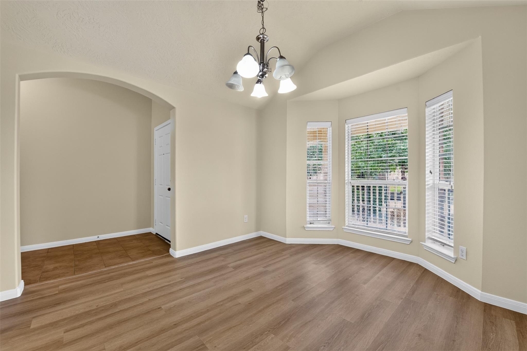 11714 Bollinger Park Court - Photo 11