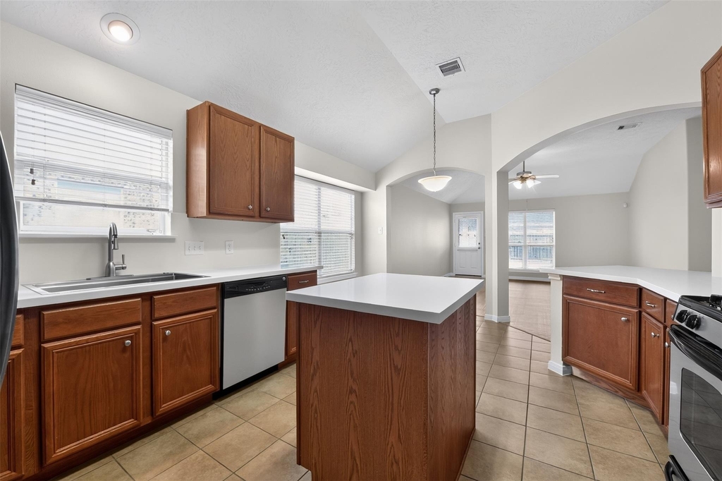 11714 Bollinger Park Court - Photo 22