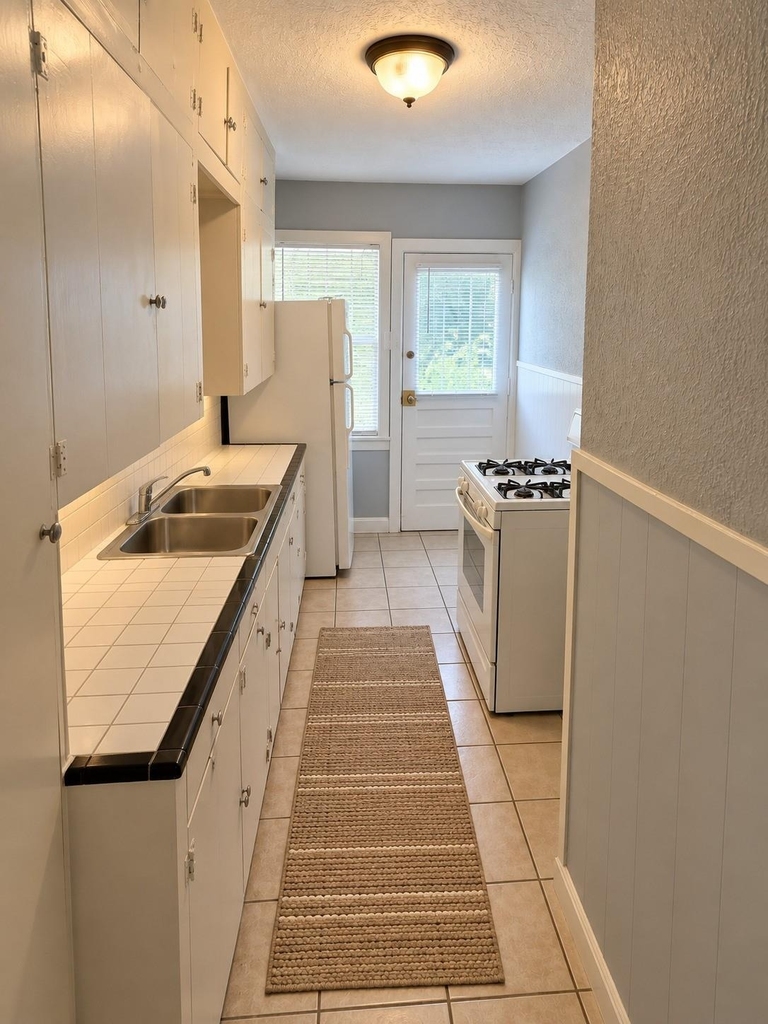 4414 Pease Street - Photo 7