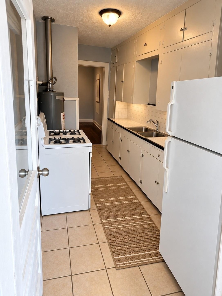 4414 Pease Street - Photo 6