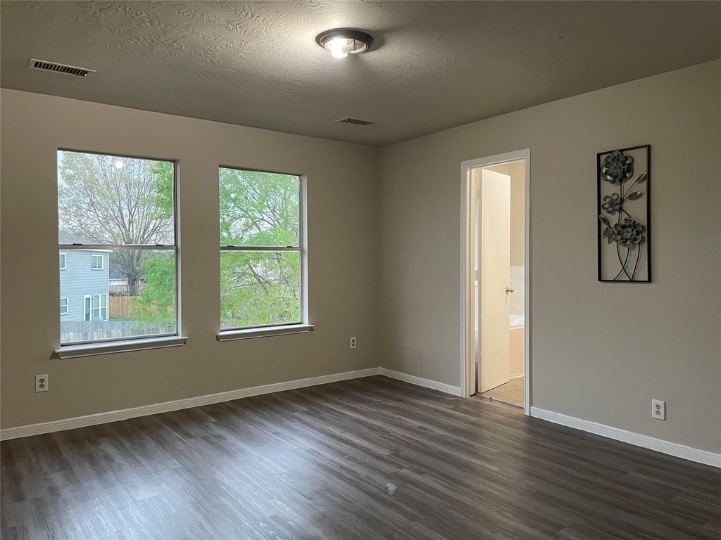 6614 Amberfield Lane - Photo 18