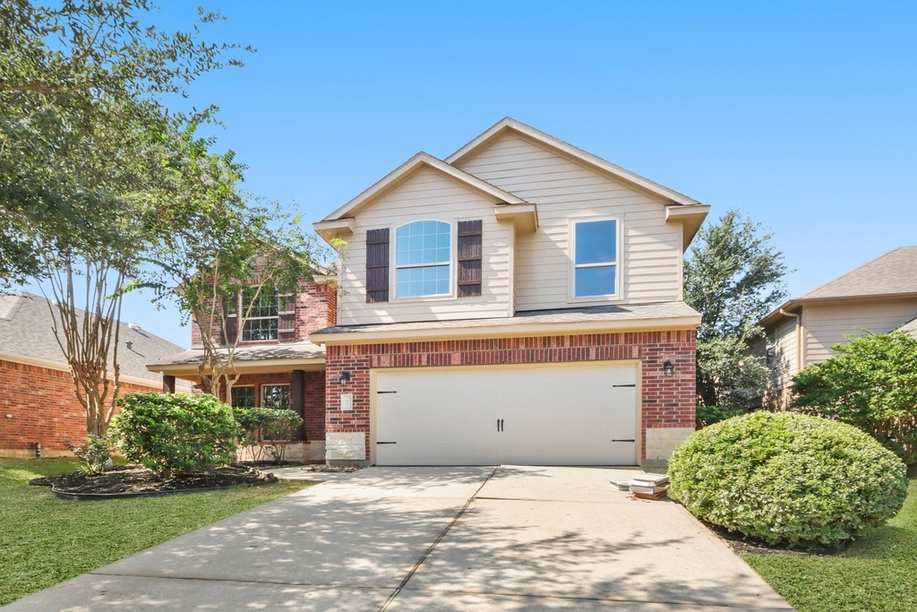 71 Black Swan Place - Photo 0