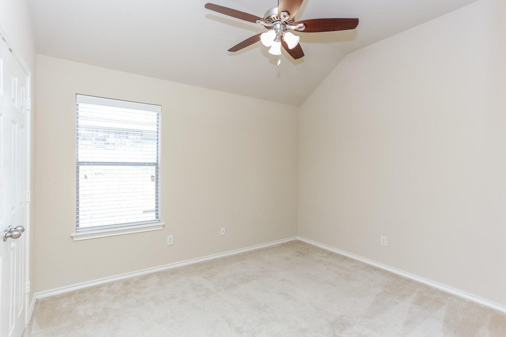 20214 Broad Run Lane - Photo 17