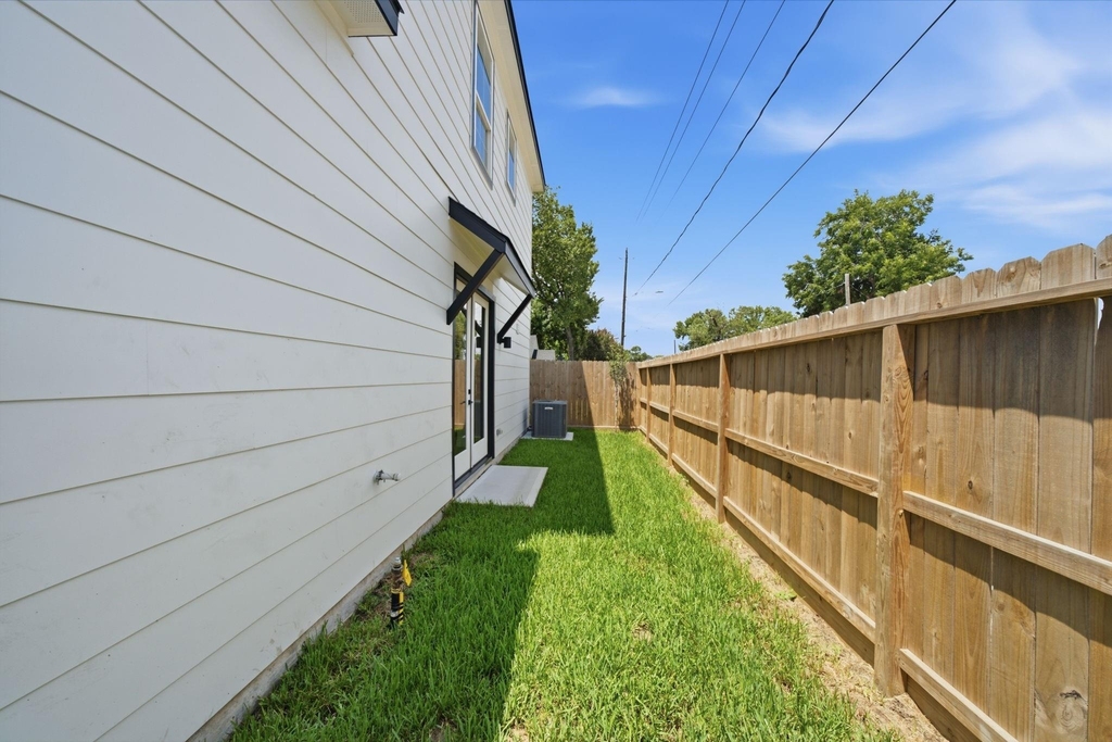 1613 Luzon Street - Photo 1