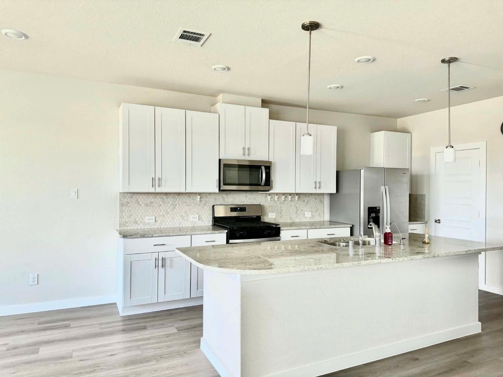 14742 Slow River Ave - Photo 4