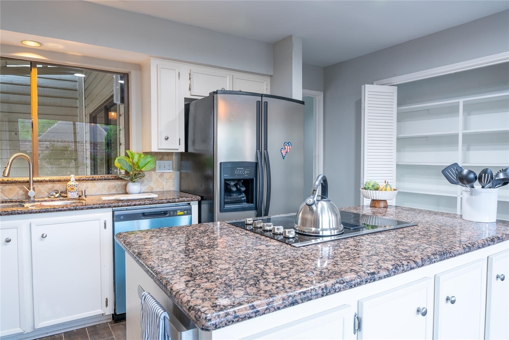 12226 Ravenmoor Drive - Photo 5