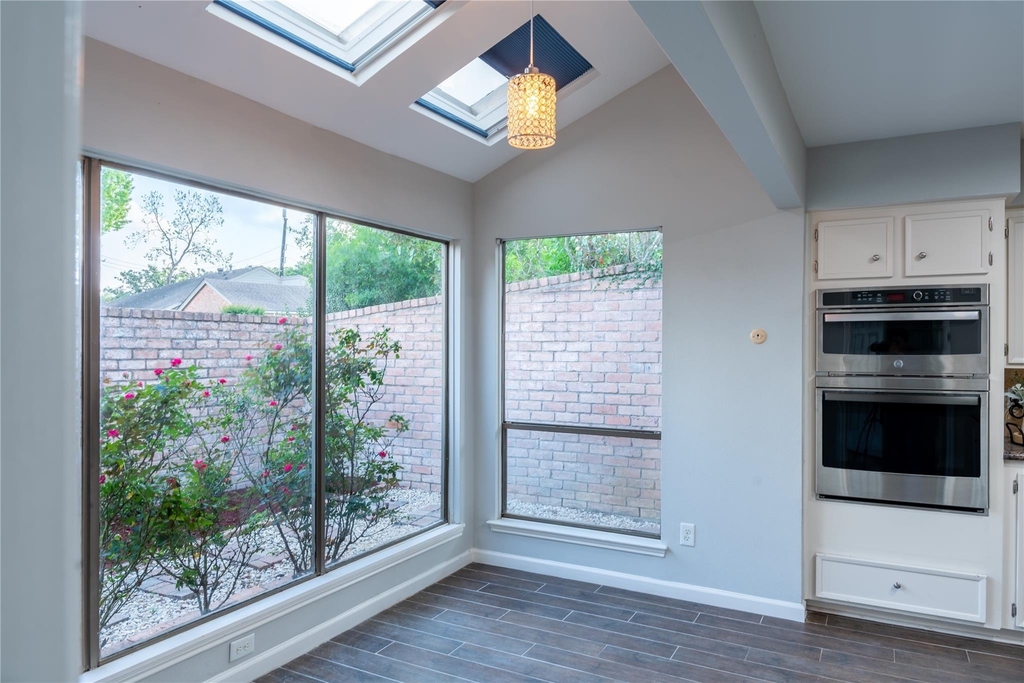12226 Ravenmoor Drive - Photo 4