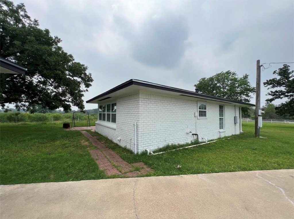 6265 Highway 75 S - Photo 2