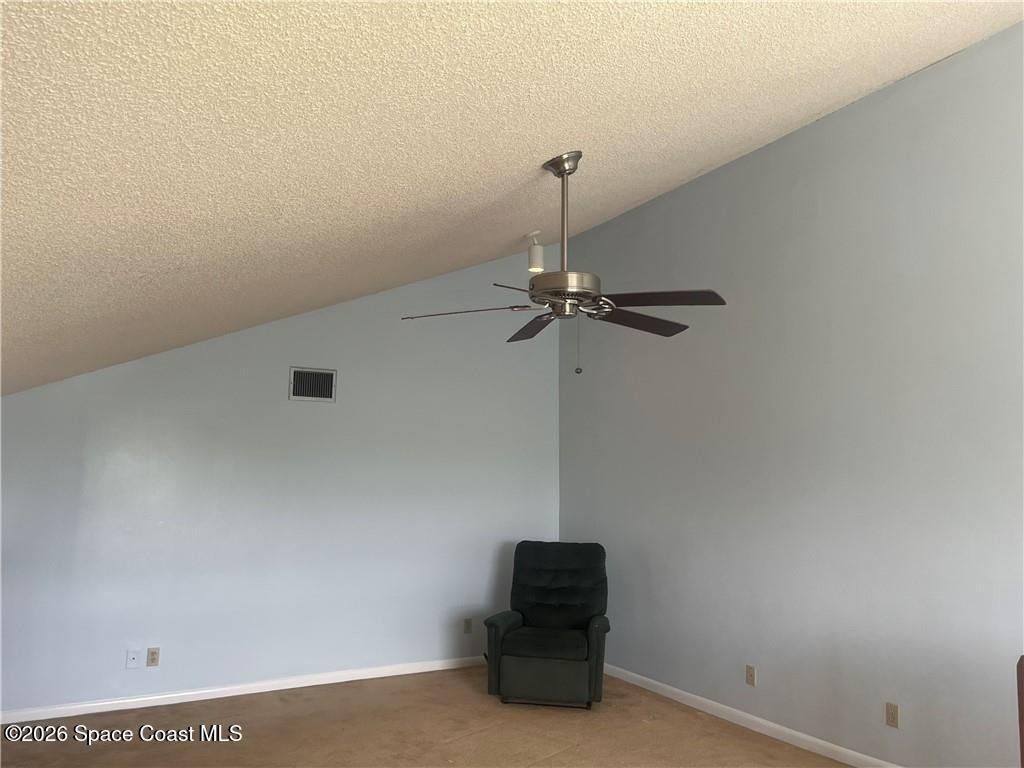 9632 Riverside Drive - Photo 17