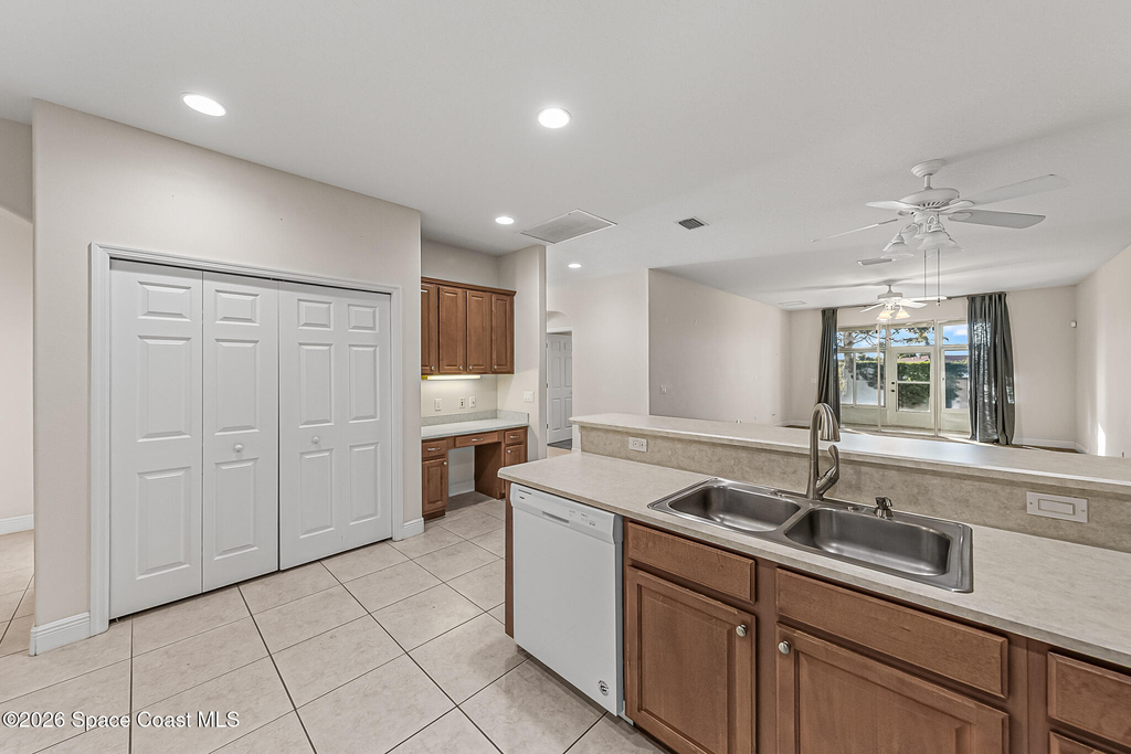 44 Sorrento Court - Photo 16