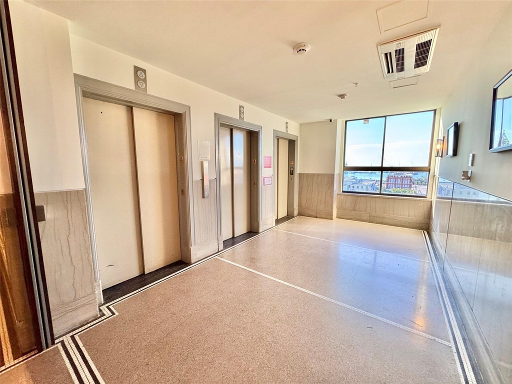 2201 Market Street - Photo 15