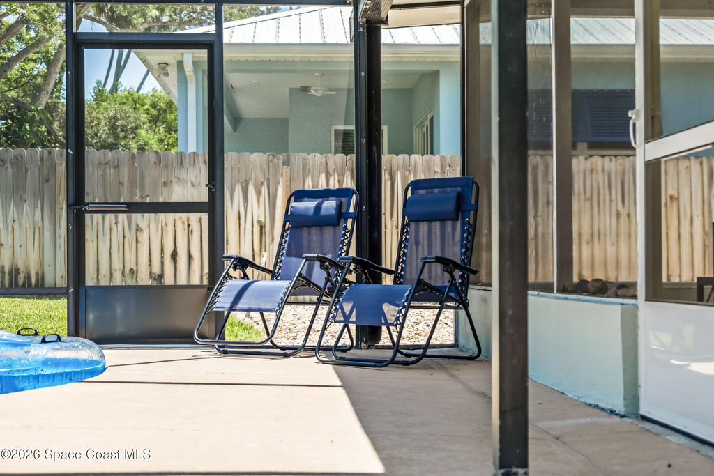 6765 Angeles Road - Photo 40
