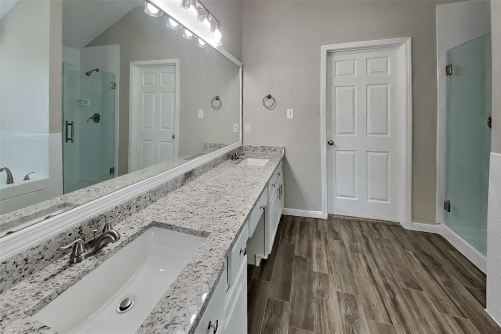 24810 Butterwick Drive - Photo 9