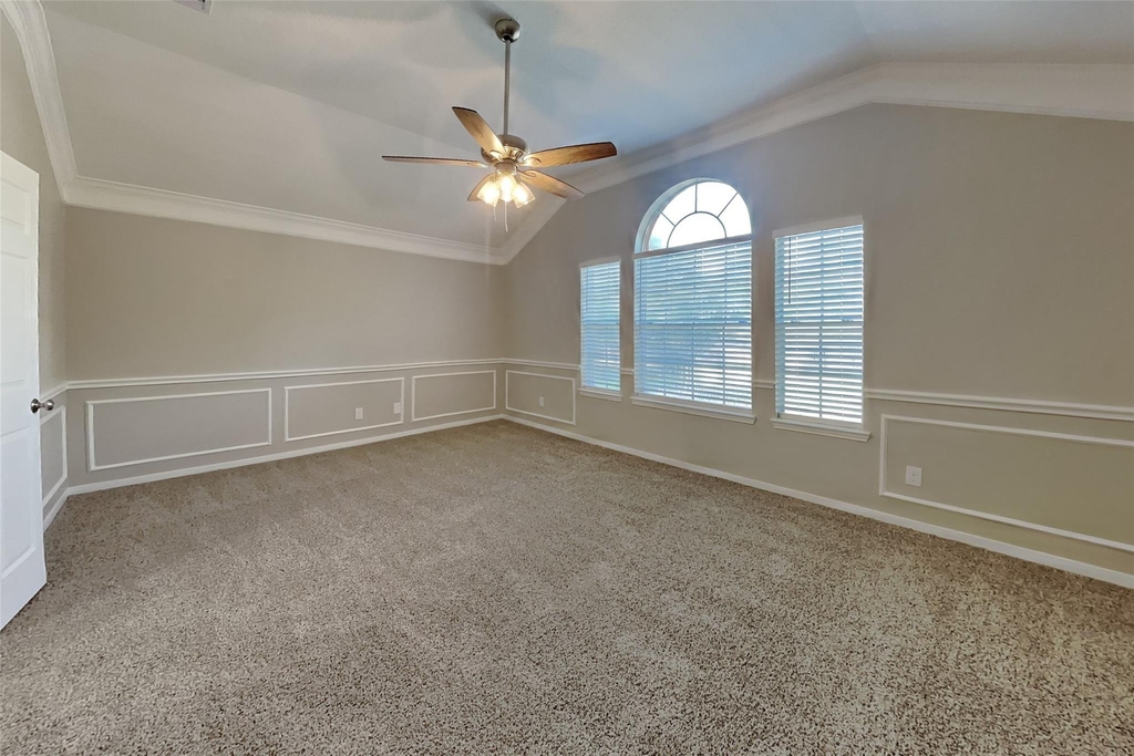 24810 Butterwick Drive - Photo 7