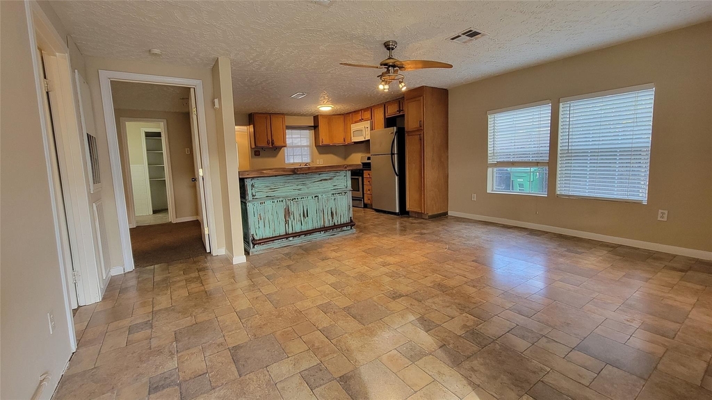 4415 Mckinney Street - Photo 0