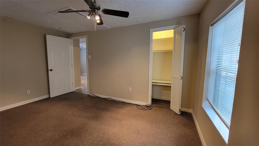4415 Mckinney Street - Photo 10