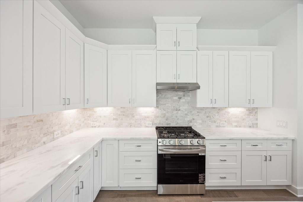 1607 Roy Street - Photo 12