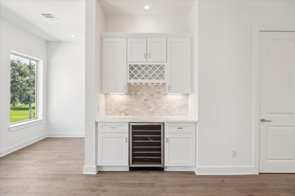 1607 Roy Street - Photo 34